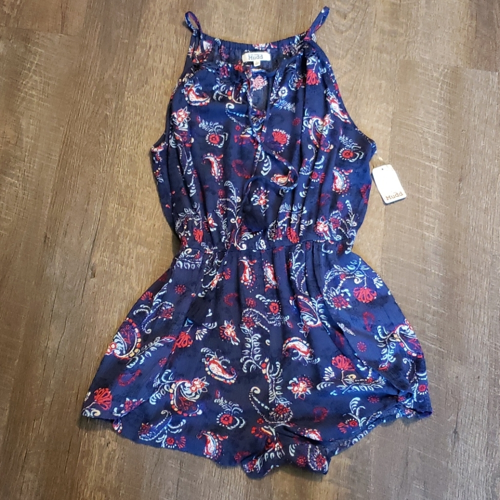 Mudd tassle tie tank romper. Nwt